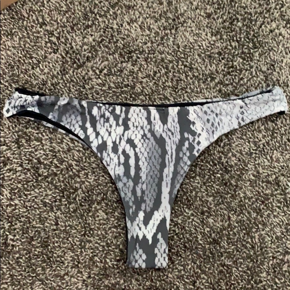 Reversible Bikini Top And Matching Bottom - image 6